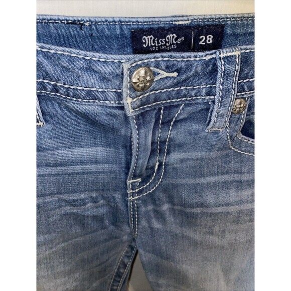 Miss Me Women’s Midrise Capris Size 28x22 Blue Rodeo Cowgirl Western City - Picture 3 of 12